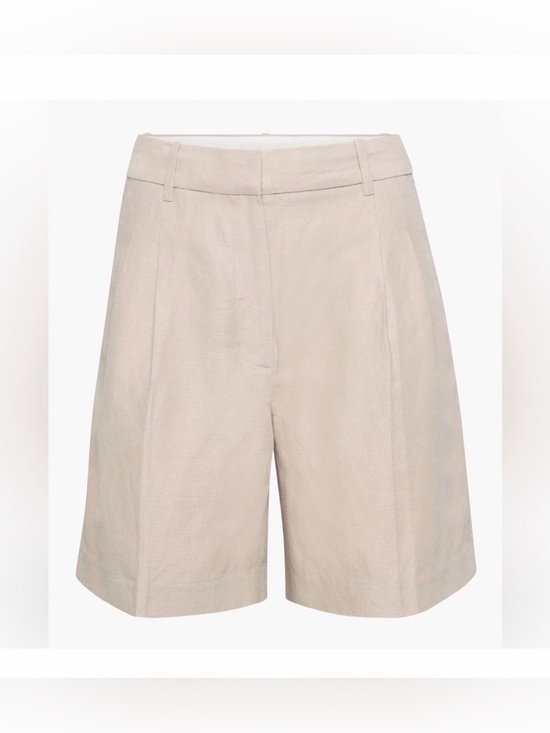 Aritzia Pants - Aritzia Neutral Beige High-Rise Tailored Shorts